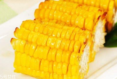 微波爐烤玉米會(huì)爆炸嗎 微波爐烤玉米注意事項(xiàng) 微波爐烤玉米會(huì)爆炸嗎 微波爐烤玉米注意事項(xiàng)