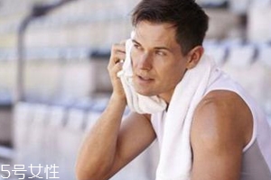 出很多汗是有益的嗎？出汗并不能排出有害物質(zhì)