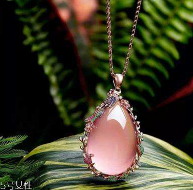 芙蓉石有收藏價(jià)值嗎？這幾類芙蓉石收藏價(jià)值非常高