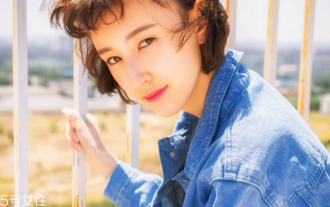 短發(fā)怎么做新娘造型？編發(fā)好看又簡單