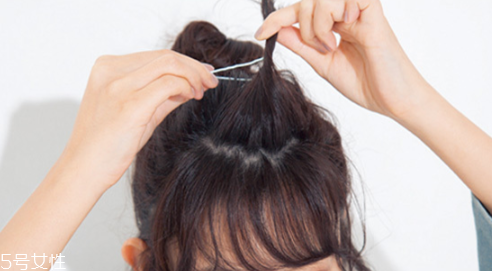 短發(fā)怎么做新娘造型？編發(fā)好看又簡單