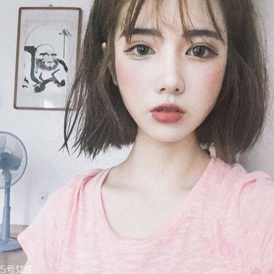 2018流行短發(fā)發(fā)型和流行發(fā)色推薦 剪短發(fā)好處原來這么多 2018流行短發(fā)發(fā)型和流行發(fā)色推薦 剪短發(fā)好處原來這么多