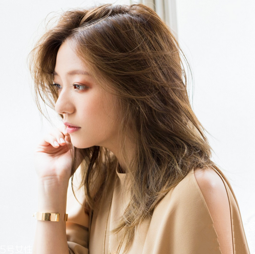 2018流行短發(fā)發(fā)型和流行發(fā)色推薦 剪短發(fā)好處原來這么多 2018流行短發(fā)發(fā)型和流行發(fā)色推薦 剪短發(fā)好處原來這么多