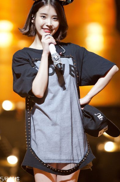 上身瘦下身胖怎么穿衣？穿裙子最遮肉