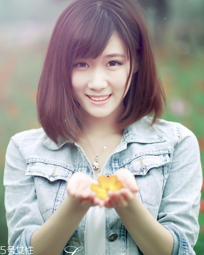 圓臉有劉海好還是沒(méi)有劉海好？頭發(fā)少又細(xì)不適合短發(fā)