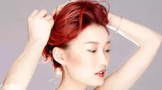 短發(fā)怎么做新娘造型？編發(fā)好看又簡單