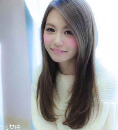 鵝蛋臉扎什么馬尾好看？肉肉臉適合這些發(fā)型