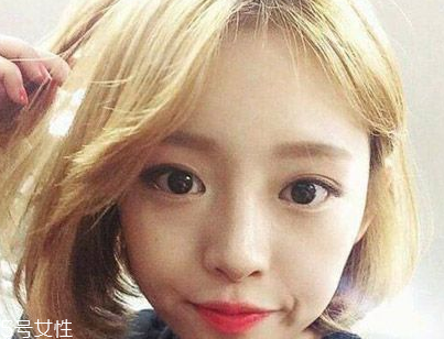 短頭發(fā)染什么顏色好看洋氣顯白？短發(fā)這樣弄好看又大方