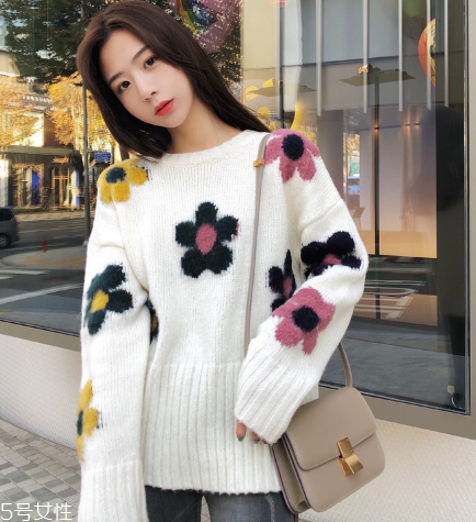 毛衣有機(jī)油味有毒嗎？貼身穿一定要處理干凈