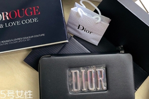 迪奧2018情人節(jié)限量多少錢？love kiss情人節(jié)口紅試色