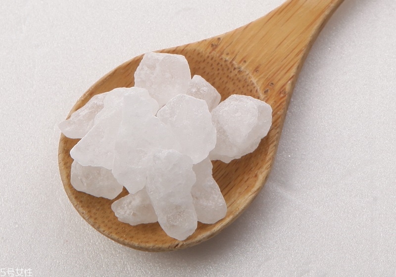 常見(jiàn)蔗糖的種類有哪些 甘蔗怎么做成糖 常見(jiàn)蔗糖的種類有哪些 甘蔗怎么做成糖