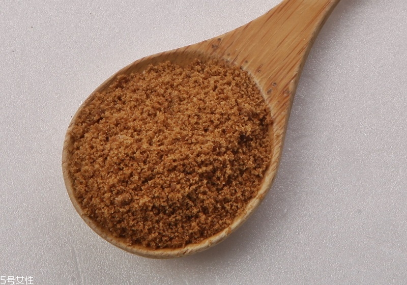 常見(jiàn)蔗糖的種類有哪些 甘蔗怎么做成糖 常見(jiàn)蔗糖的種類有哪些 甘蔗怎么做成糖