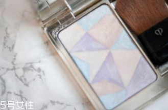 cpb高光哪個(gè)色號(hào)好用？11號(hào)淺色不挑皮