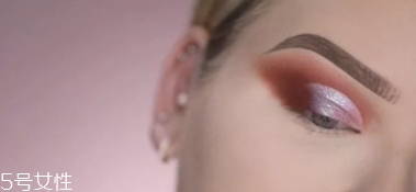 huda beauty沙漠盤怎么畫？油管大神一步步示范