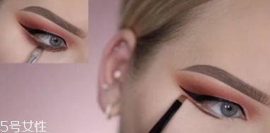 huda beauty沙漠盤怎么畫？油管大神一步步示范