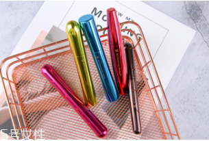 什么唇釉不脫妝？MAC防脫唇釉才是王道