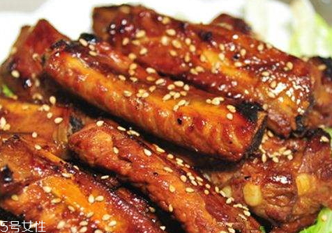 微波爐烤排骨要多久 15分鐘左右 微波爐烤排骨要多久 15分鐘左右