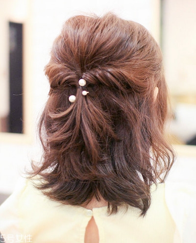 短發(fā)適合扎什么發(fā)型？剪短發(fā)這么好看