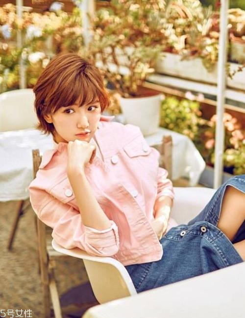 外翹短發(fā)適合什么臉型？再燙內(nèi)扣你就out了