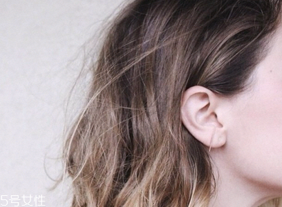 短發(fā)適合扎什么發(fā)型？剪短發(fā)這么好看