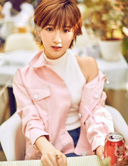 外翹短發(fā)適合什么臉型？再燙內(nèi)扣你就out了