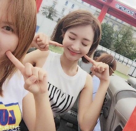 短發(fā)適合扎什么發(fā)型？剪短發(fā)這么好看