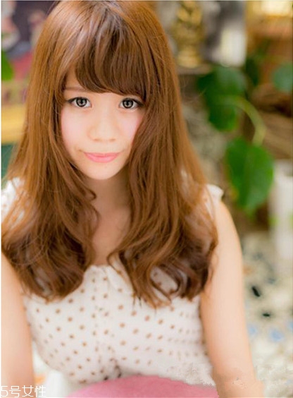 鵝蛋臉扎什么馬尾好看？肉肉臉適合這些發(fā)型