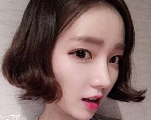 2018最流行的十款發(fā)型 優(yōu)雅簡(jiǎn)單的短發(fā)扎法 2018最流行的十款發(fā)型 優(yōu)雅簡(jiǎn)單的短發(fā)扎法