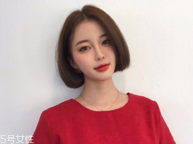 2018最流行的十款發(fā)型 優(yōu)雅簡(jiǎn)單的短發(fā)扎法 2018最流行的十款發(fā)型 優(yōu)雅簡(jiǎn)單的短發(fā)扎法