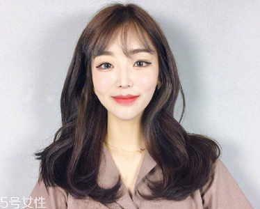 2018最流行的十款發(fā)型 優(yōu)雅簡(jiǎn)單的短發(fā)扎法 2018最流行的十款發(fā)型 優(yōu)雅簡(jiǎn)單的短發(fā)扎法