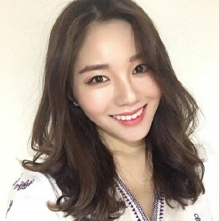 凌亂小卷中長發(fā)怎么弄好看？超美的凌亂小卷中長發(fā)