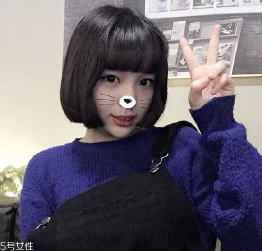 小個(gè)子女生適合什么發(fā)型？蓬松隨意效果