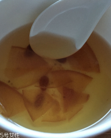 冰糖雪梨膏怎么熬制？冰糖雪梨膏做法不難