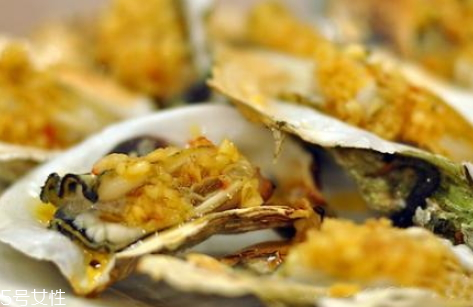 碳烤生蠔烤多久 十分鐘左右即可 碳烤生蠔烤多久 十分鐘左右即可