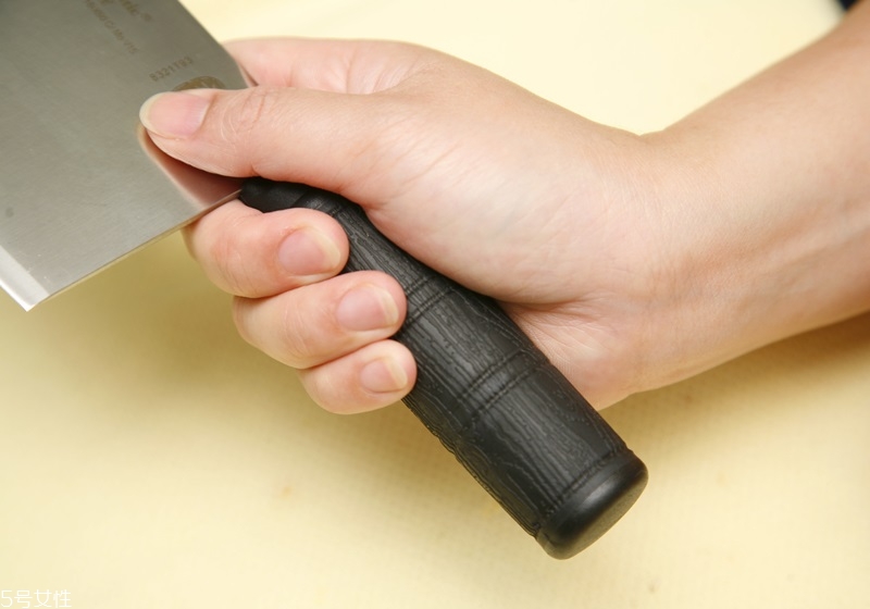 廚房刀具怎么用 5種刀具使用方法 廚房刀具怎么用 5種刀具使用方法