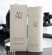 水乳套裝哪個(gè)好用？網(wǎng)友評出6款無限回購的水乳套裝