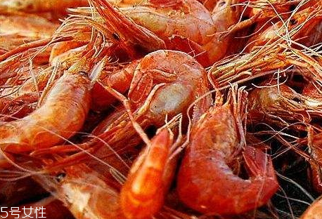 微波爐烤蝦干多長時間 烤蝦干技巧 微波爐烤蝦干多長時間 烤蝦干技巧