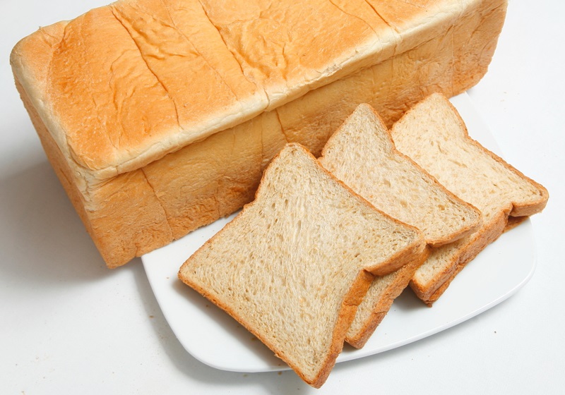 剛出爐的面包適合吃嗎 買面包的注意事項 剛出爐的面包適合吃嗎 買面包的注意事項