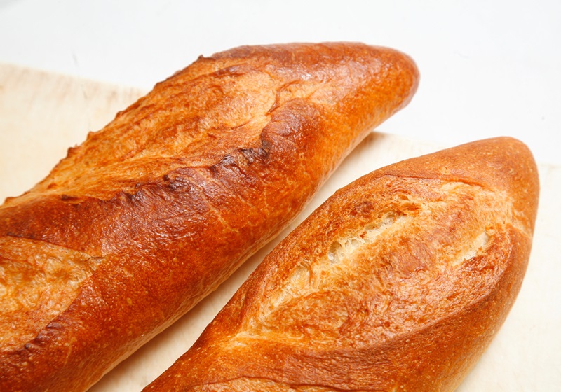 剛出爐的面包適合吃嗎 買面包的注意事項 剛出爐的面包適合吃嗎 買面包的注意事項