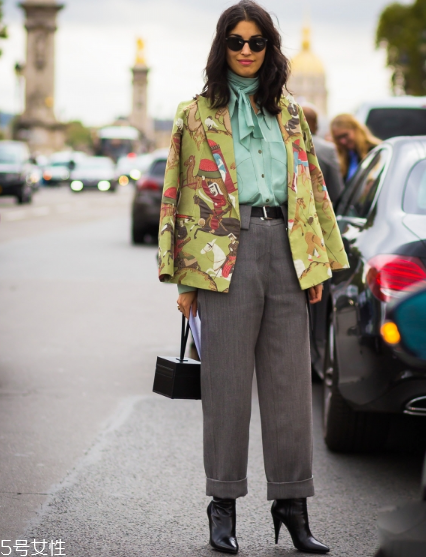 闊腿褲冬天怎么搭配？過一個時髦的冬天