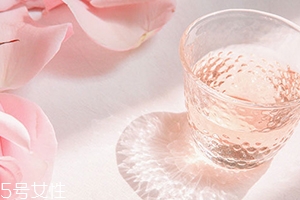 且聽風(fēng)吟玫瑰酒好喝嗎？哪里買？