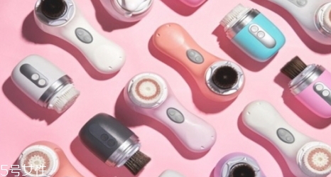 科萊麗粉底刷頭怎么用？Tati女神最愛的粉底刷頭