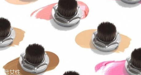 科萊麗粉底刷頭怎么用？Tati女神最愛的粉底刷頭