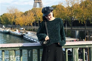 絲絨毛衣怎么搭配？優(yōu)雅氣質(zhì)全靠它