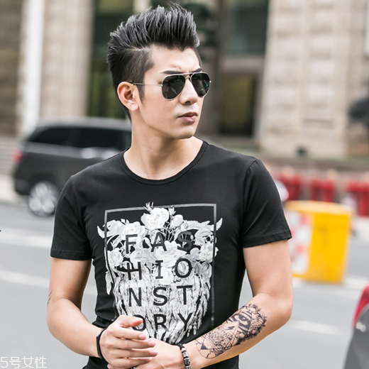 2018男生流行什么發(fā)型款式？2018男生染發(fā)顏色推薦