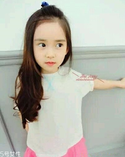 小女孩扎什么頭發(fā)好看？小公主發(fā)型大全