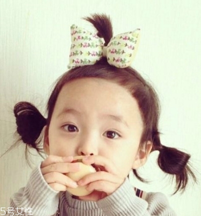 小女孩扎什么頭發(fā)好看？小公主發(fā)型大全