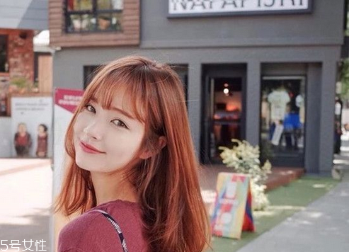 韓式空氣劉海配什么發(fā)型？不失個(gè)性魅力