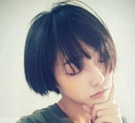 韓式空氣劉海配什么發(fā)型？不失個(gè)性魅力