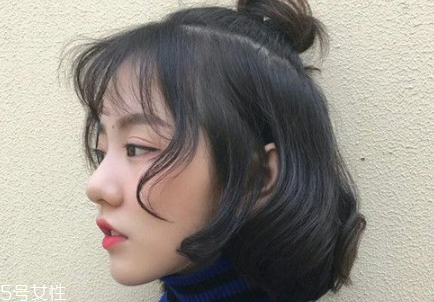 頭發(fā)掉厲害的原因及解決辦法 快點(diǎn)脫離脫發(fā)大軍 頭發(fā)掉厲害的原因及解決辦法 快點(diǎn)脫離脫發(fā)大軍